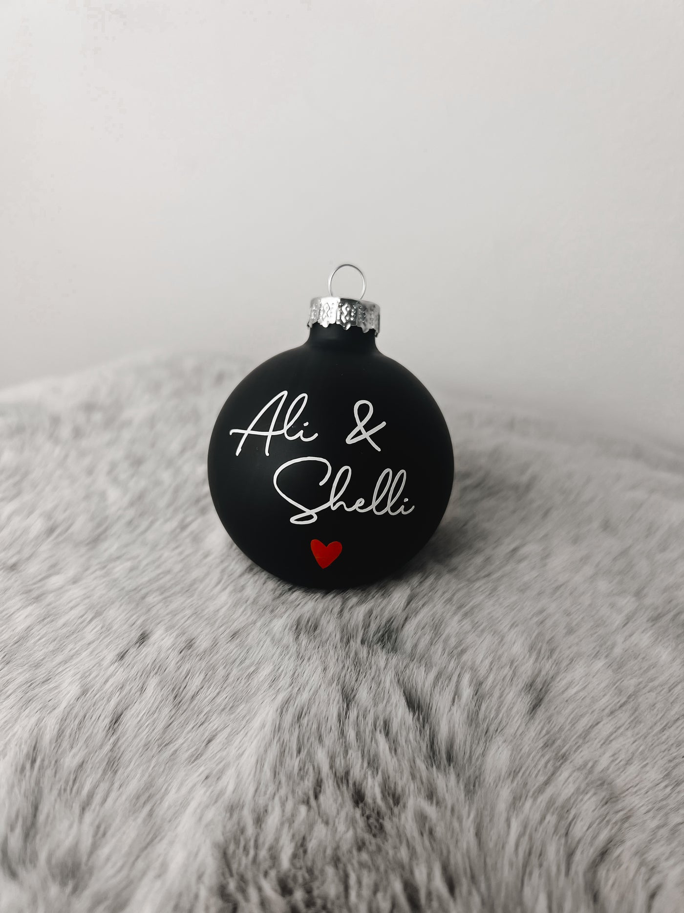 Weihnachtskugel "Valentine"⎟Christbaumkugel zum Verschenken⎟Pärchen-Kugel⎟Baumschmuck [personalisierbar / individualisierbar]