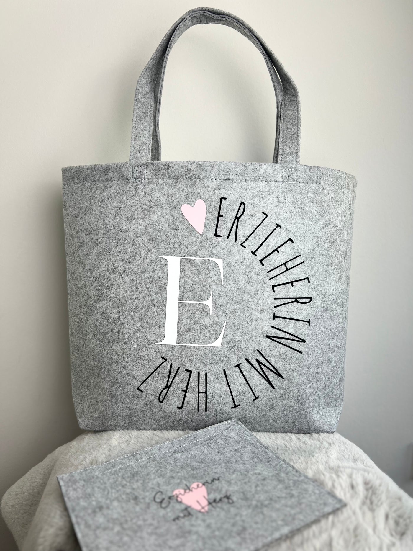 XXL Filztasche Design "Lieblingsmensch" | mit Initial & Bezeichnung [INDIVIDUALISIERBAR / PERSONALISIERBAR]