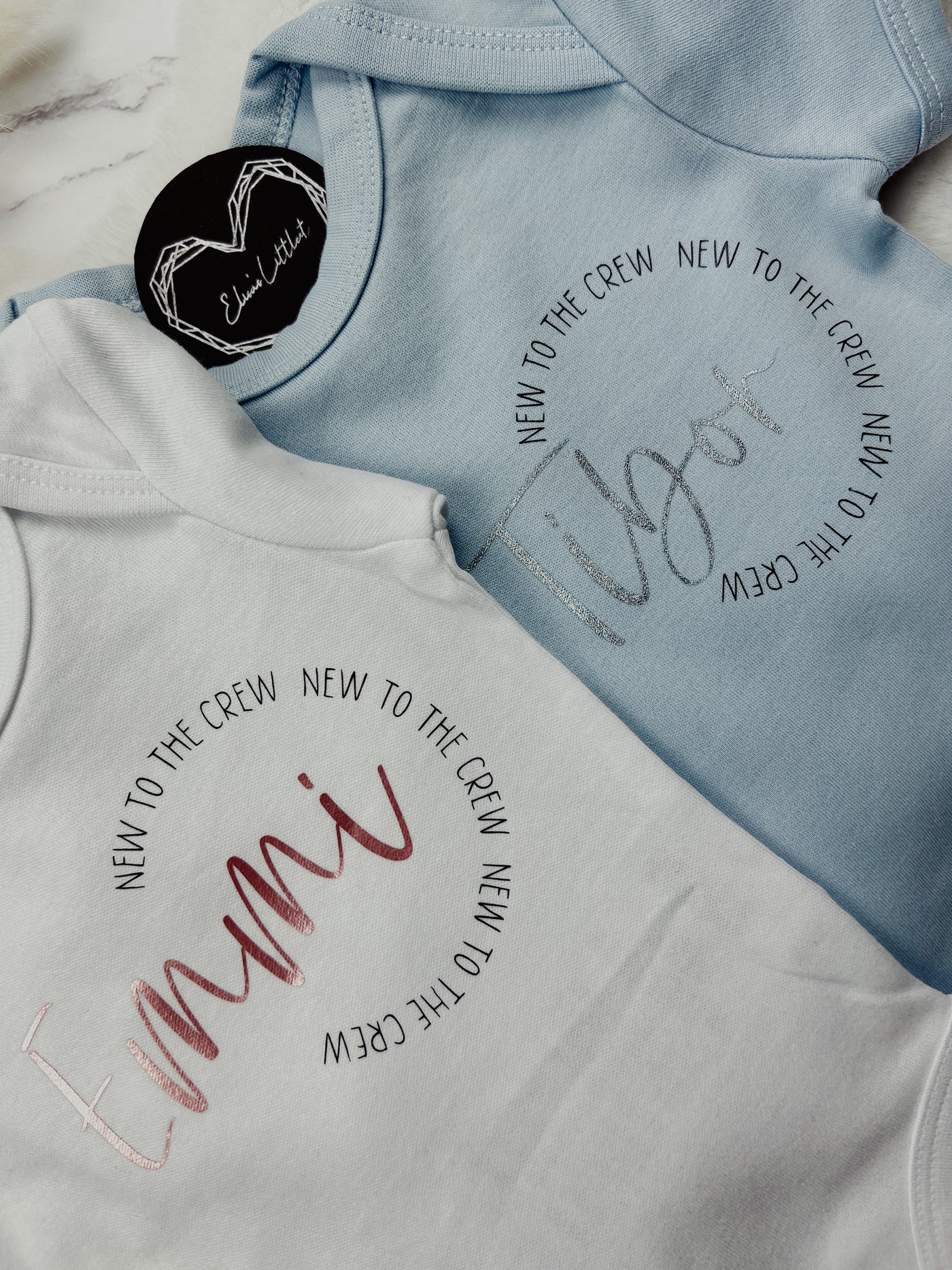 Babybody Design "New to the Crew" | Geschenk zur Geburt, Babyparty [individualisierbar / personalisierbar]