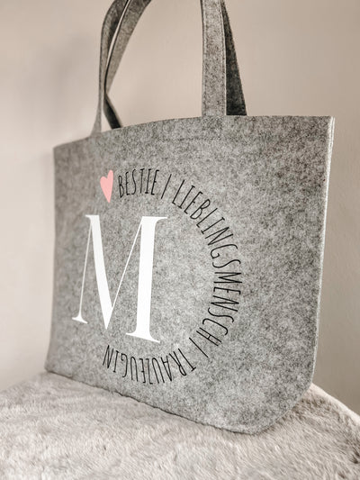 XXL Filztasche Design "Lieblingsmensch" | mit Initial & Bezeichnung [INDIVIDUALISIERBAR / PERSONALISIERBAR]