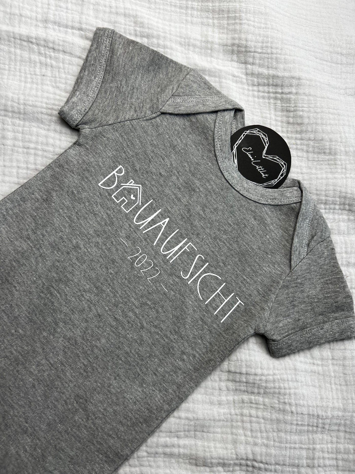 Babybody Design "Bauaufsicht" | Kurzarmbody für kleine Bauherr/innen [individualisierbar]