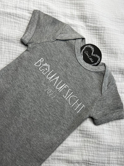 Babybody Design "Bauaufsicht" | Kurzarmbody für kleine Bauherr/innen [individualisierbar]